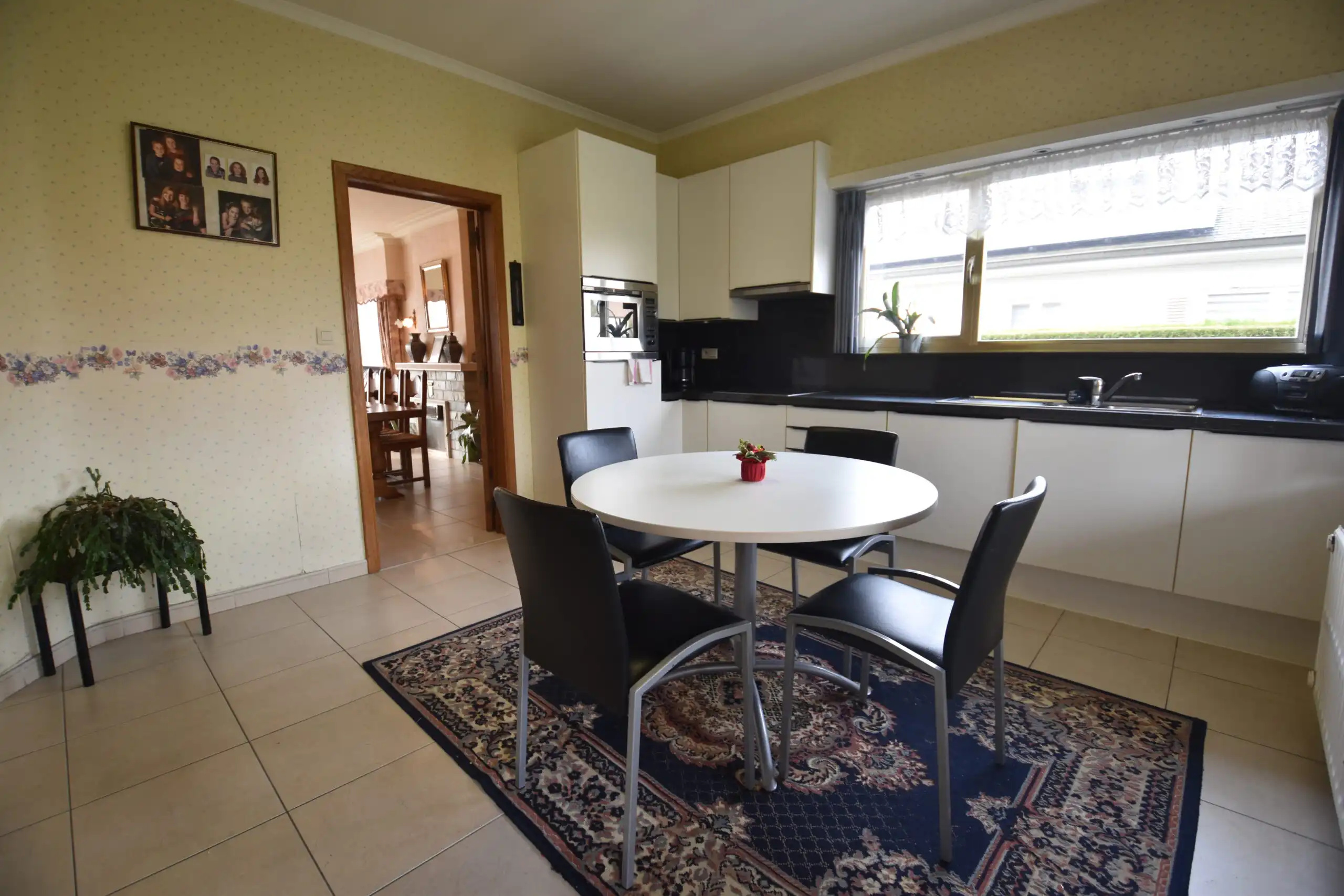 Sfeervolle bungalow met tuin en volop potentieel voor jouw persoonlijke touch! foto 18