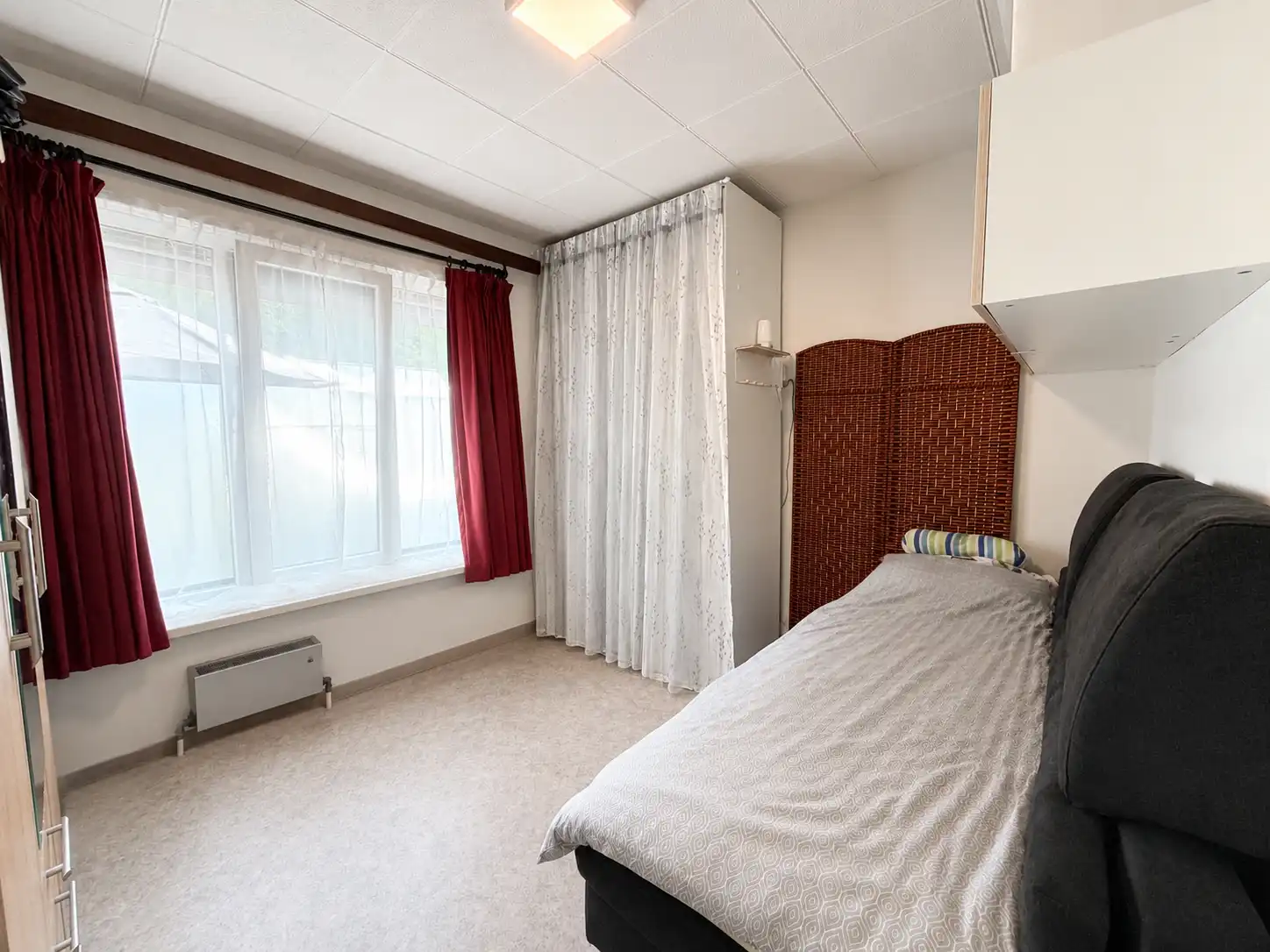 Instapklaar gelijkvloers appartement met 2 slaapkamers van 100 m² met terras en autostaanplaats foto 9