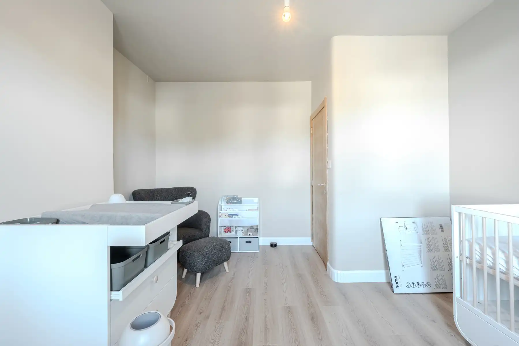 Gerenoveerde gezinswoning met vier kamers in Gistel. foto 15