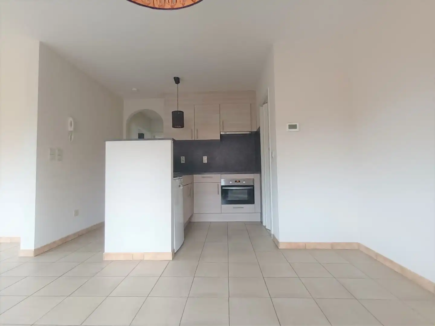 Ruim appartement rustig gelegen in Kuringen. Dichtbij winkels, scholen, autosnelwegen en openbaar vervoer. foto 4