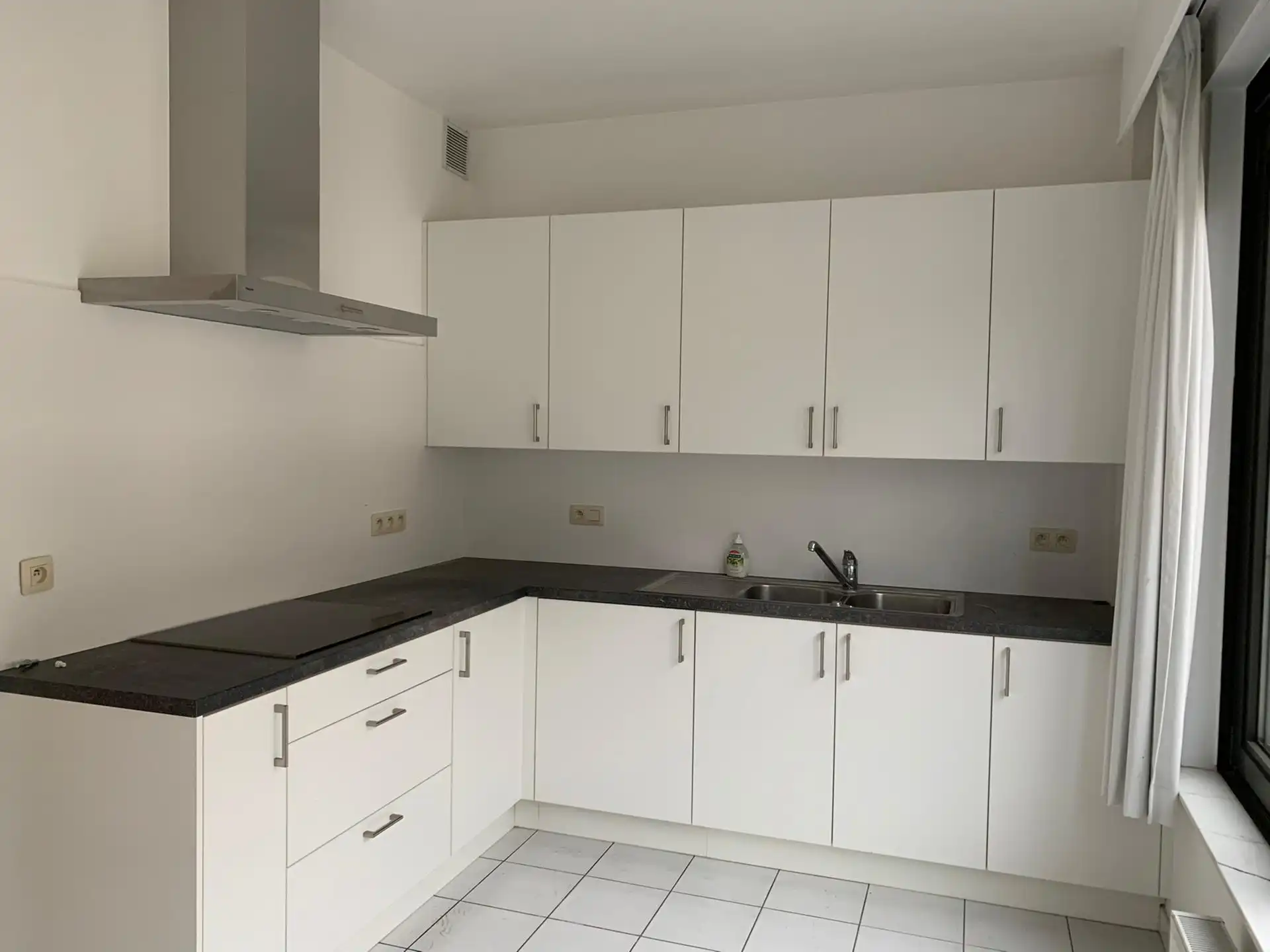 2 slaapkamer appartement in het hartje van Antwerpen! foto 7