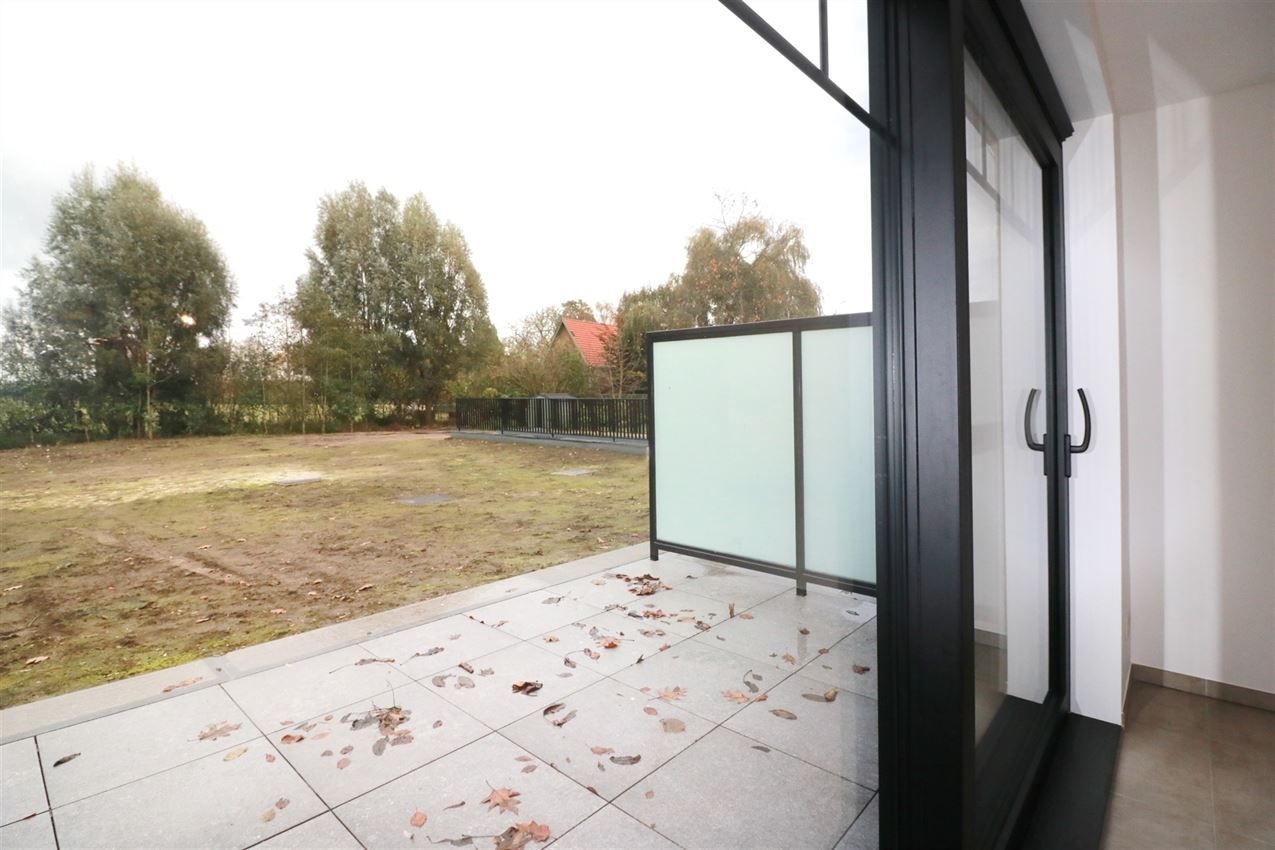 Nieuwbouw gelijkvloers appartement met tuintje foto 5