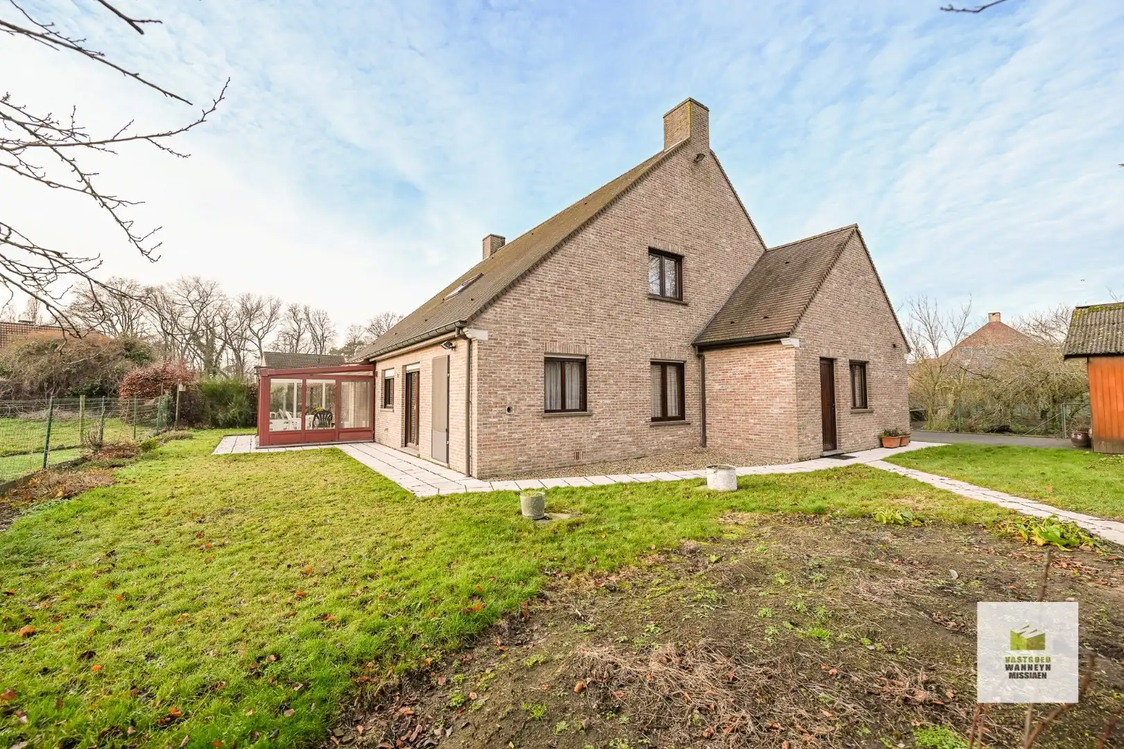 Zeer centraal en rustig gelegen ruime woning met 5 slaapkamers foto 4