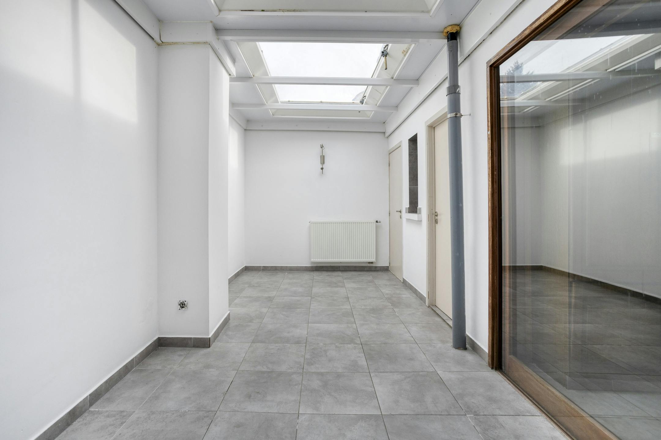 Huis met 5 slaapkamers te koop in het centrum van Roeselare foto 8