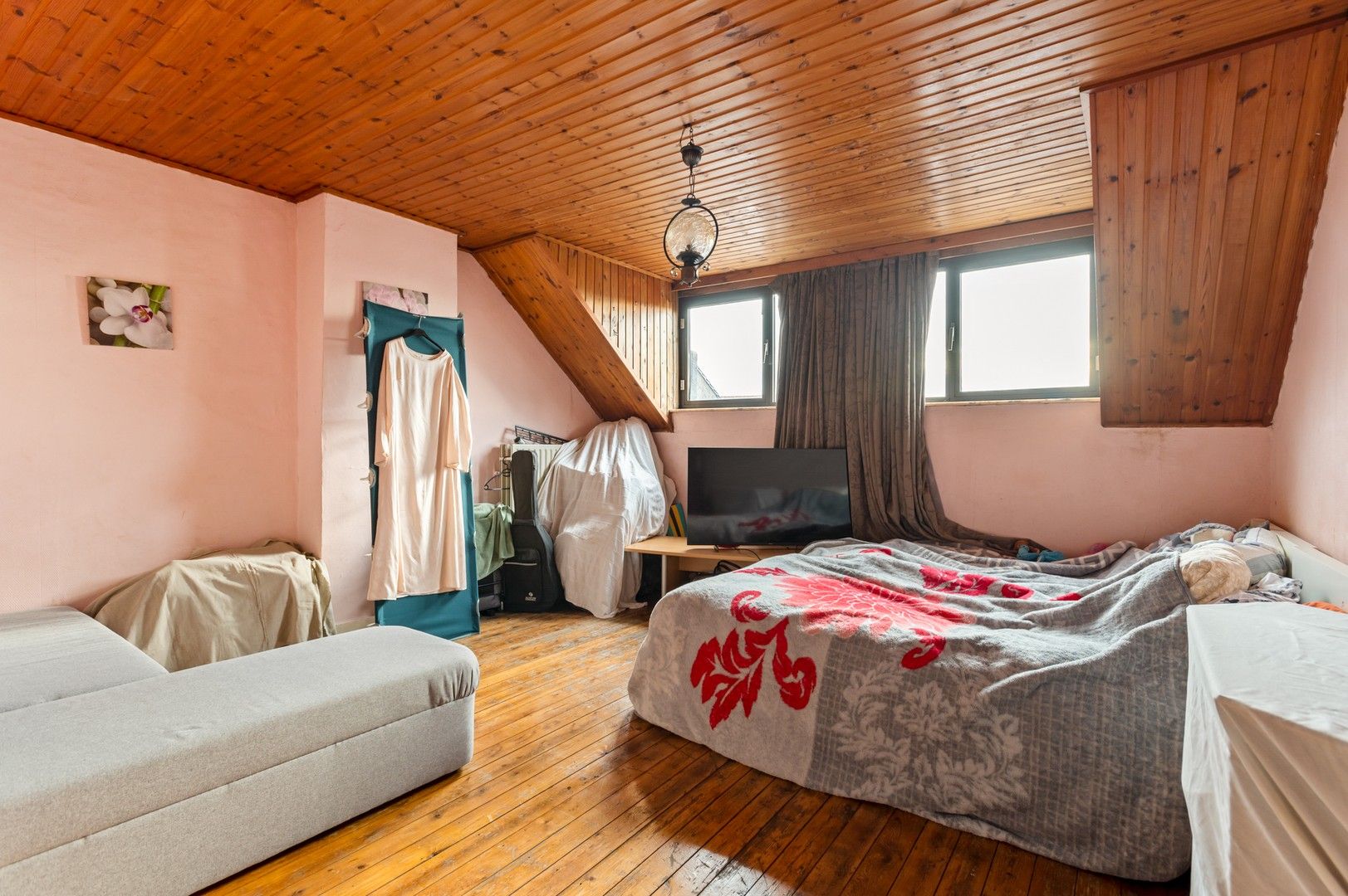 Op te knappen woning met 3 slaapkamers nabij Runcvoortpark foto 13