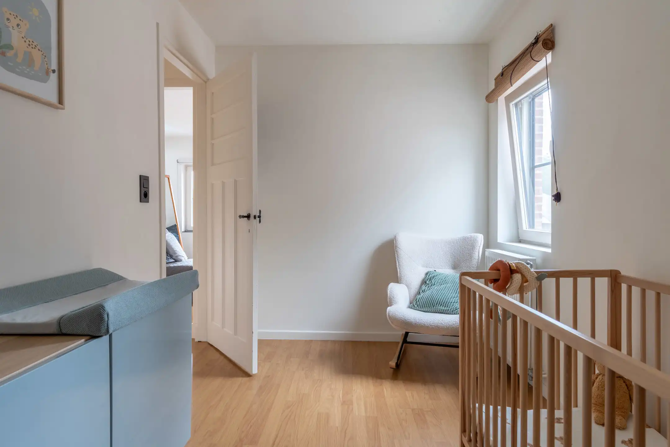 Instapklare 3 slaapkamerwoning met bureau en tuin te Turnhout foto 20