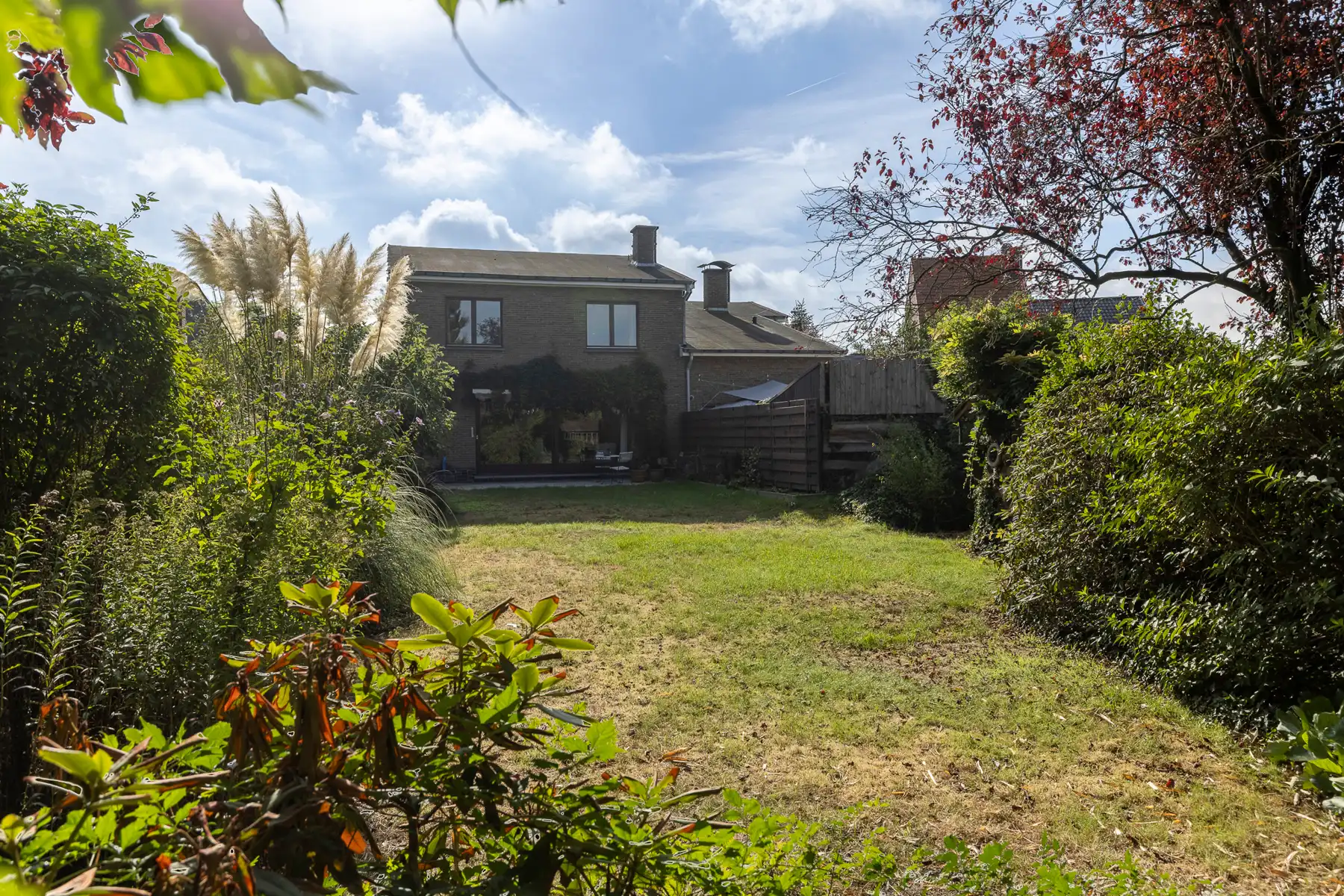 Ruime woning met 5 kamers op toplocatie! foto 19