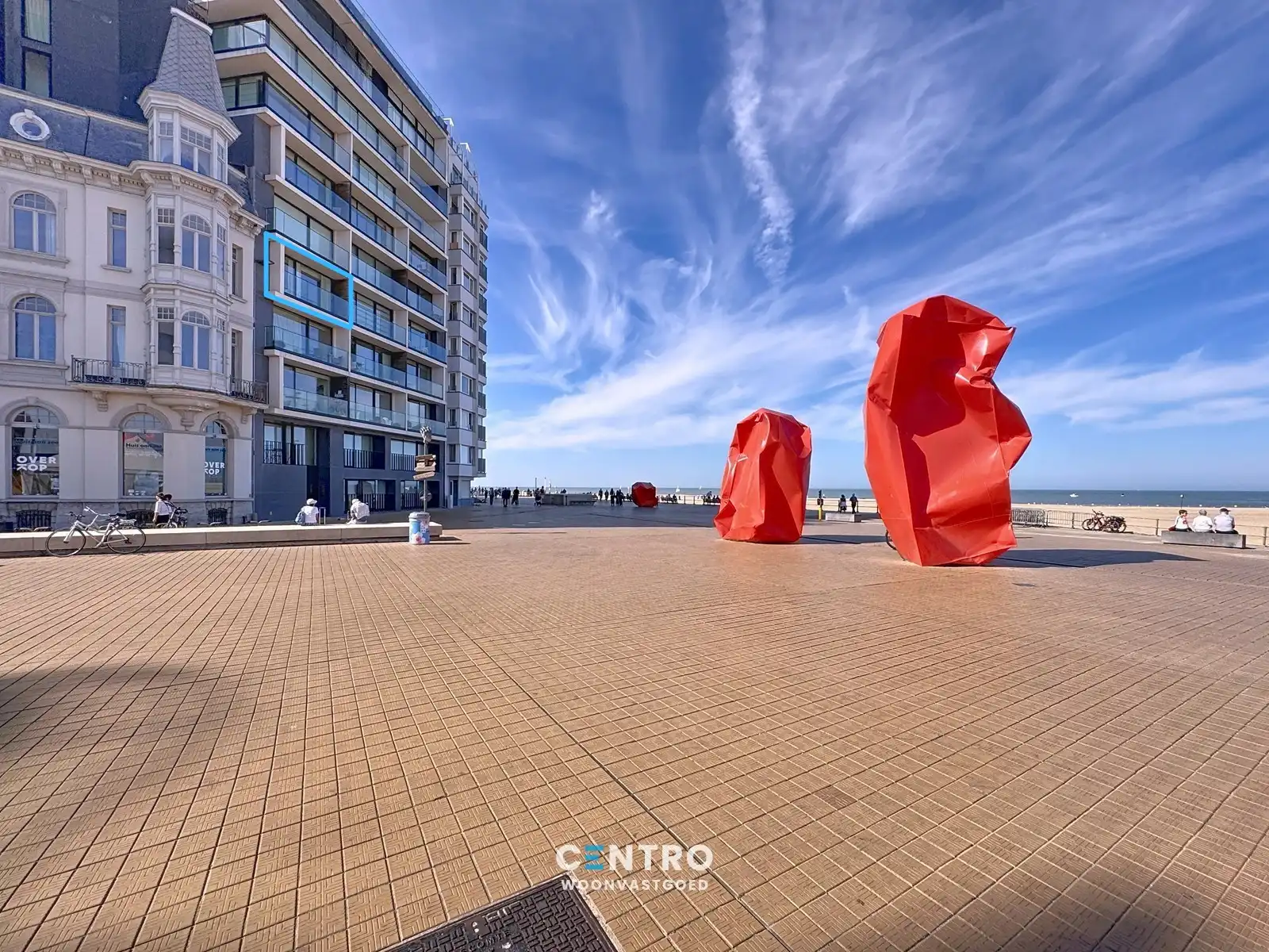 SUBLIEM appartement in residentie 'Royal Phare' te Oostende! foto 2