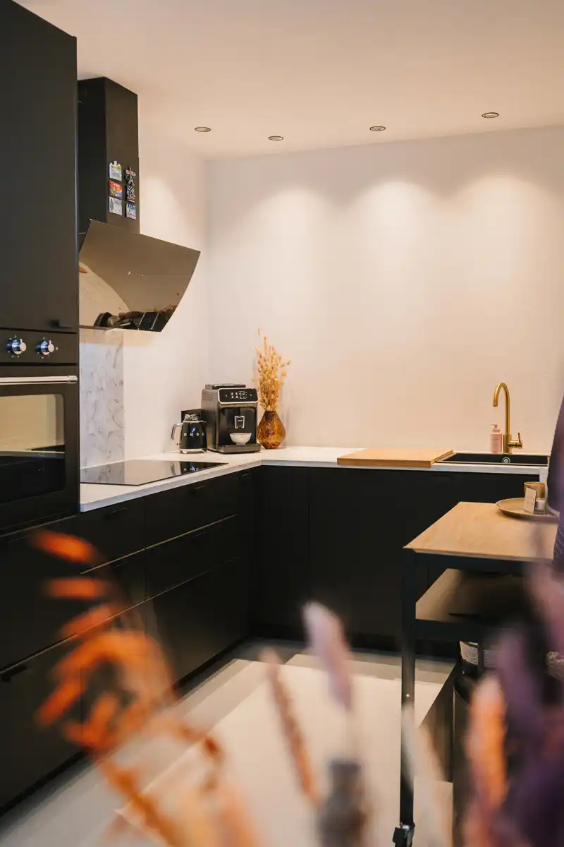 Charmante instapklare halfopen bebouwing op een toplocatie foto 11