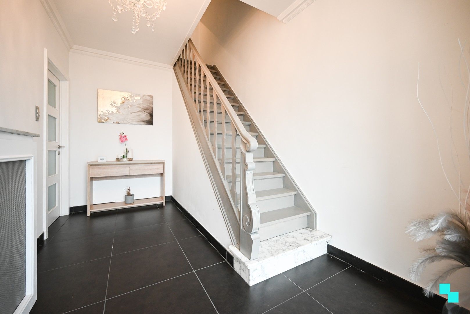 Landelijk gelegen gerenoveerde woning met opslagruimte te Ingelmunster foto 3