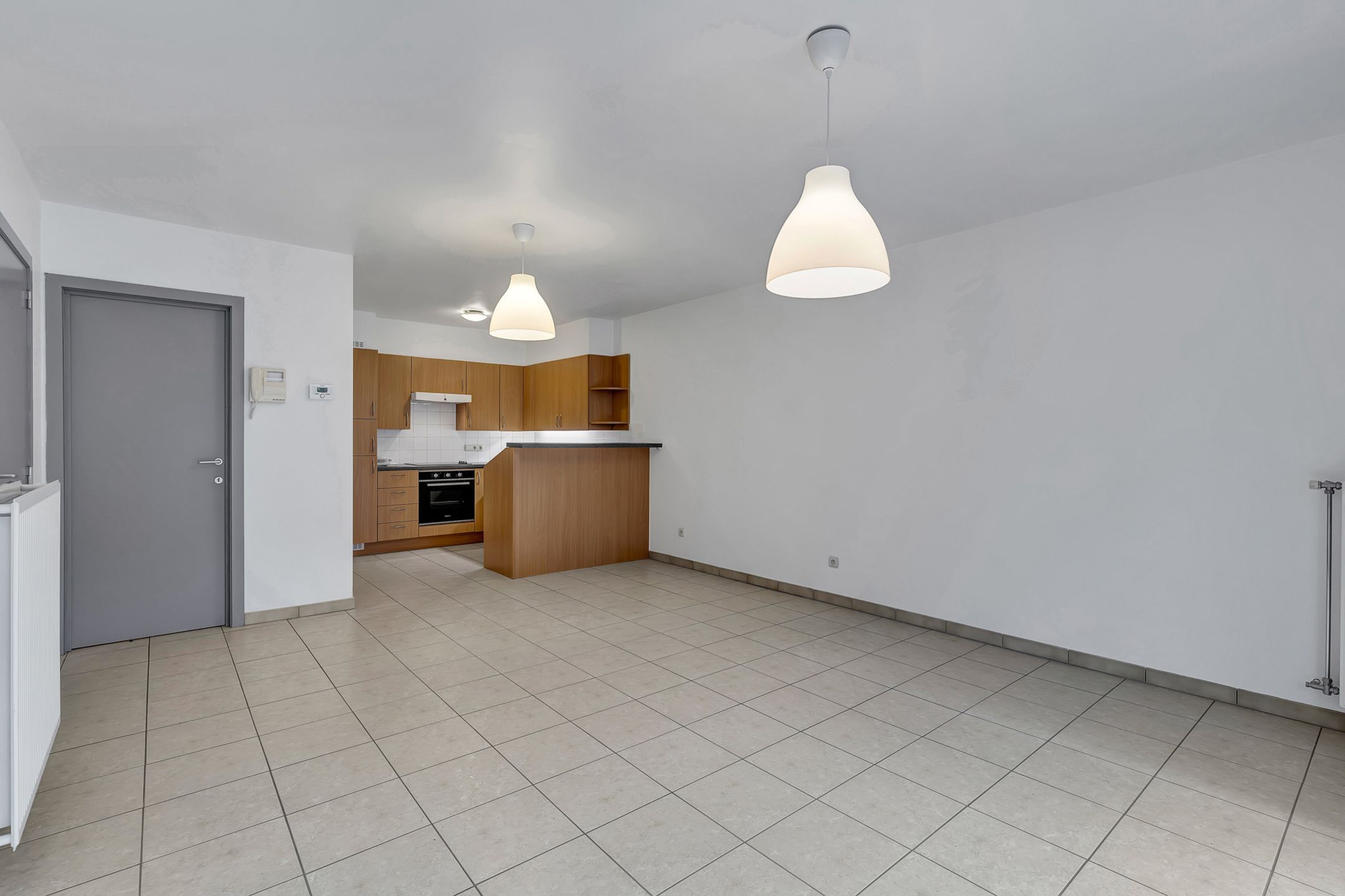 Instapklaar appartement in het hartje Deinze!  foto 3