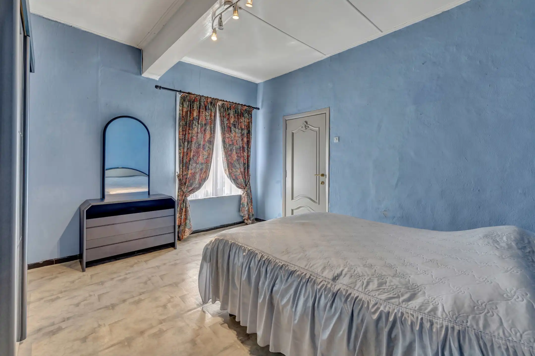 Te renoveren woning met 3 slaapkamers op 428m² te Meldert foto 15