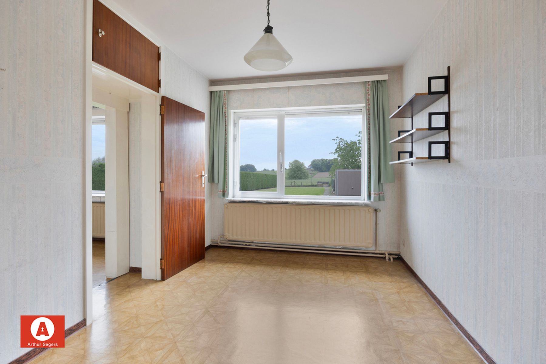 Te renoveren bungalow op rustige locatie foto 15
