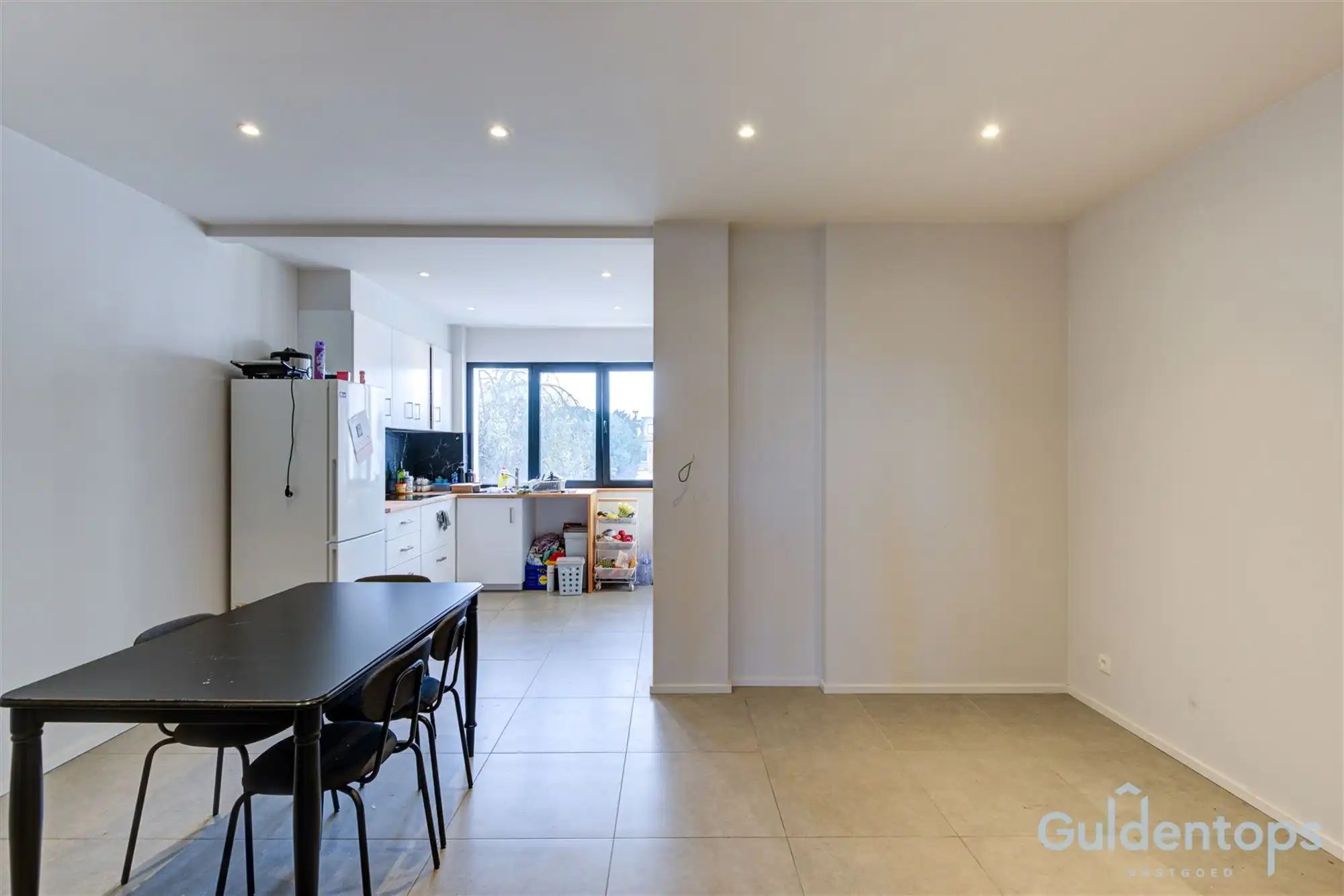 Knap gebouw bestaande uit 2 appartementen én magazijn foto 18