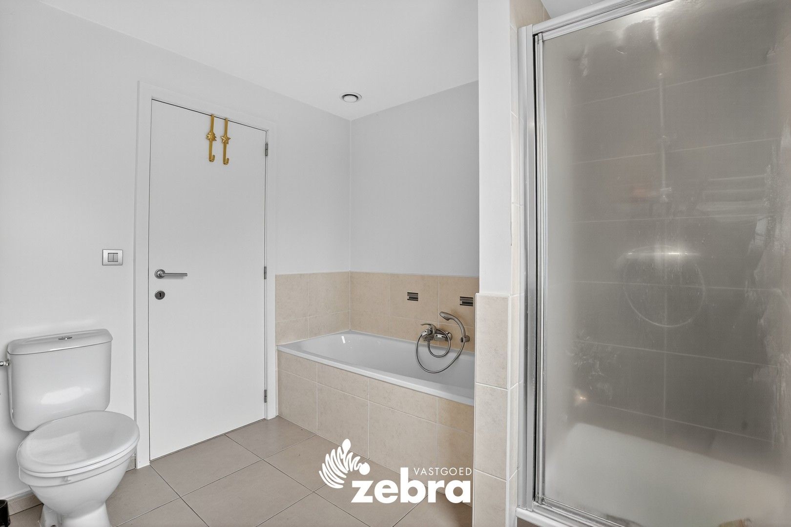 Recente HOB met 3 slaapkamers, garage & tuin vlakbij centrum Tielt! foto 12