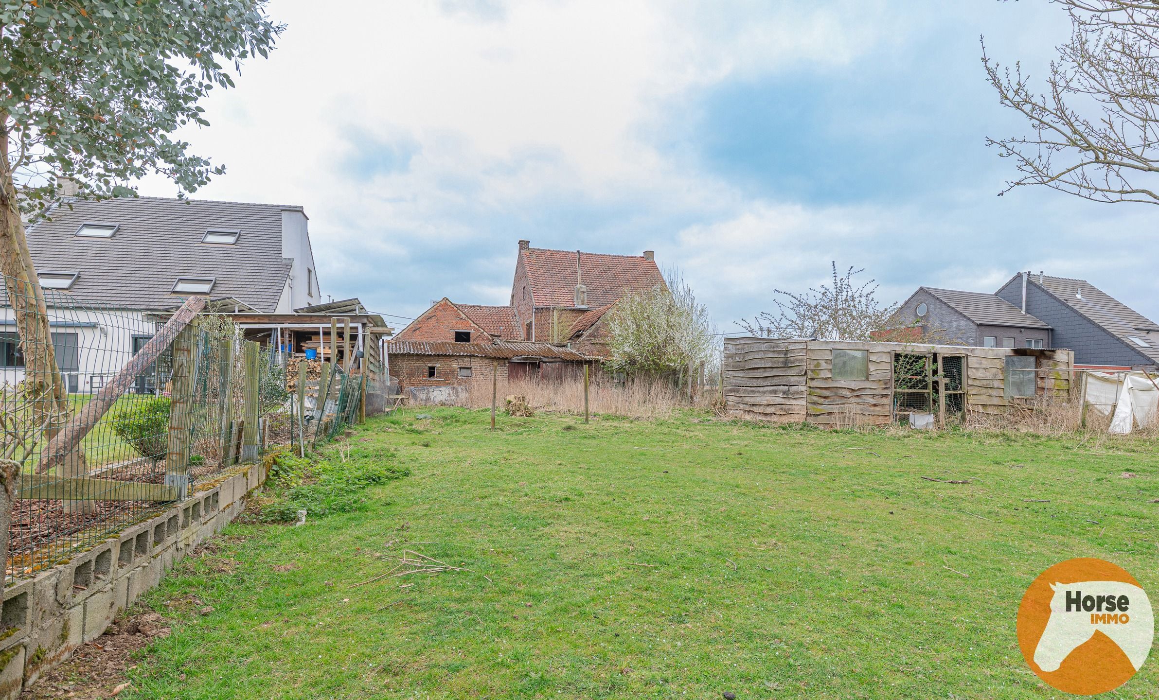 HAALTERT-  Renovatieproject met veel potentieel op 43a 84ca! foto 20
