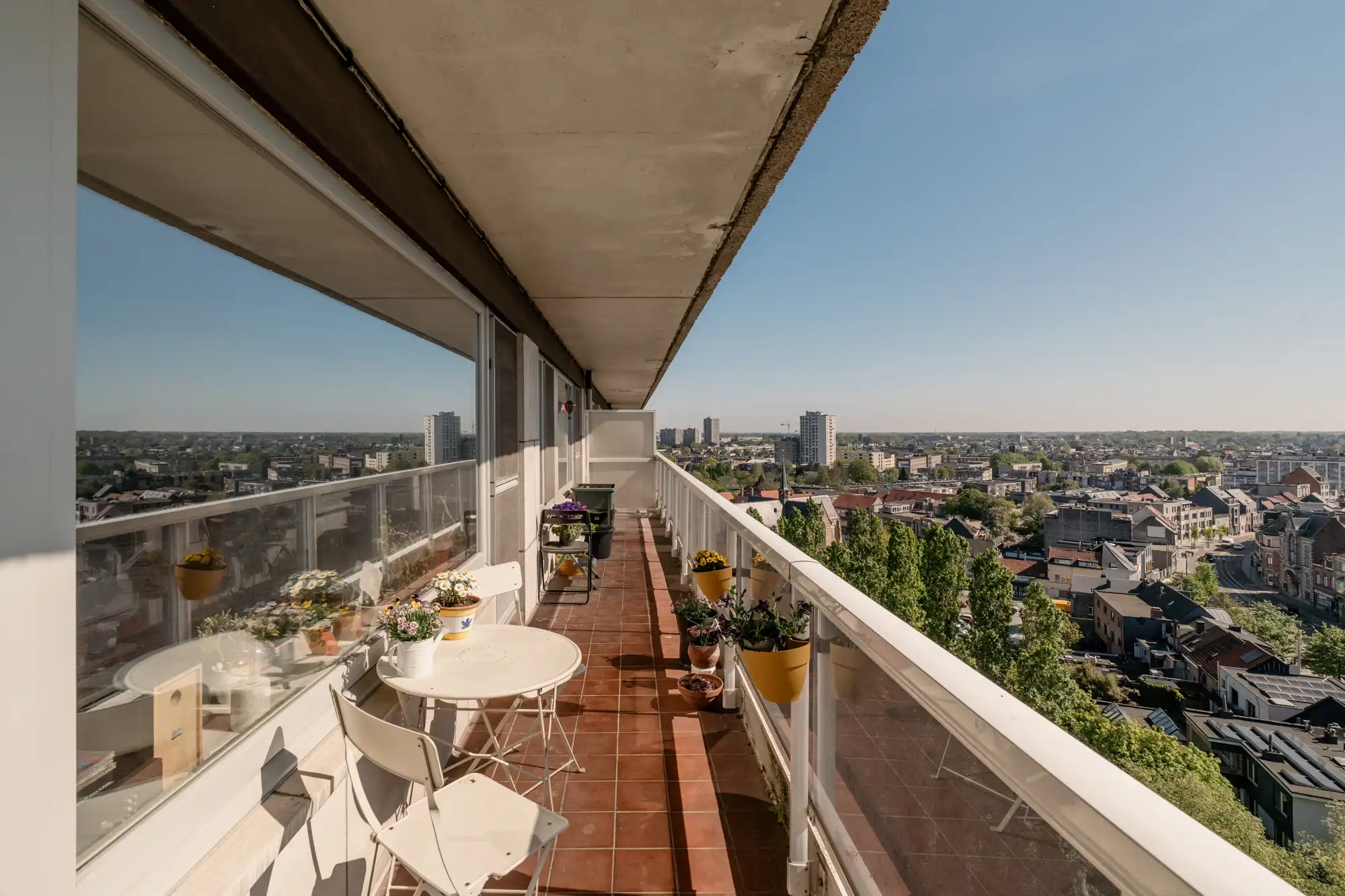 Appartement met verbluffend uitzicht over het Rivierenhof. foto 18