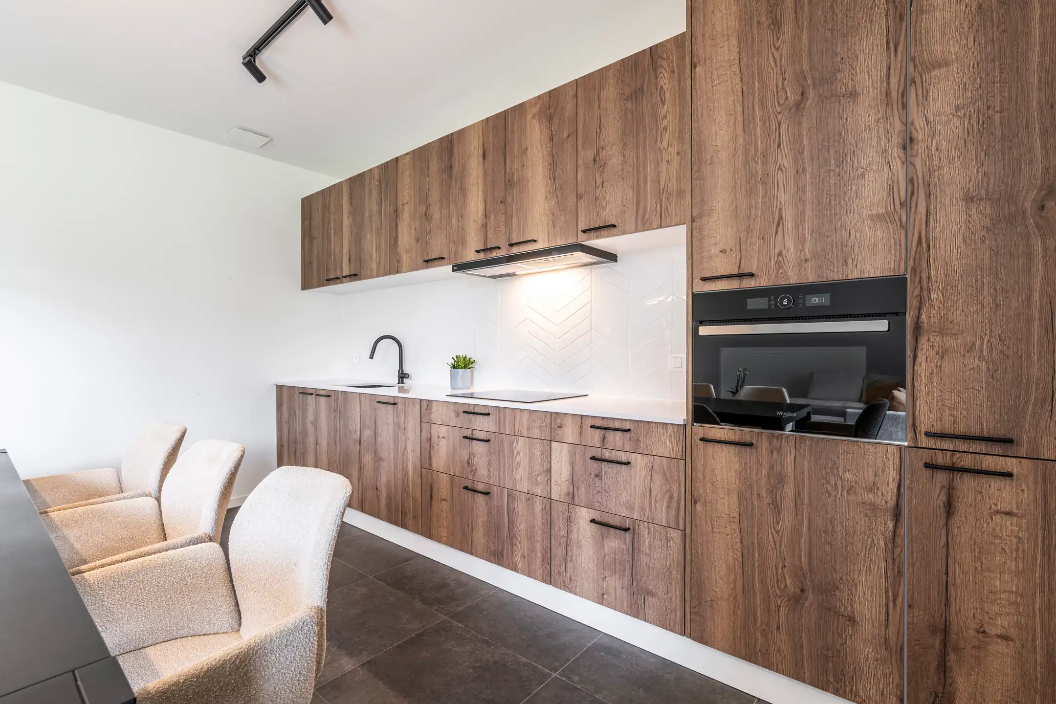 Uitstekend instapklaar appartement met groot terras in Arendonk foto 10