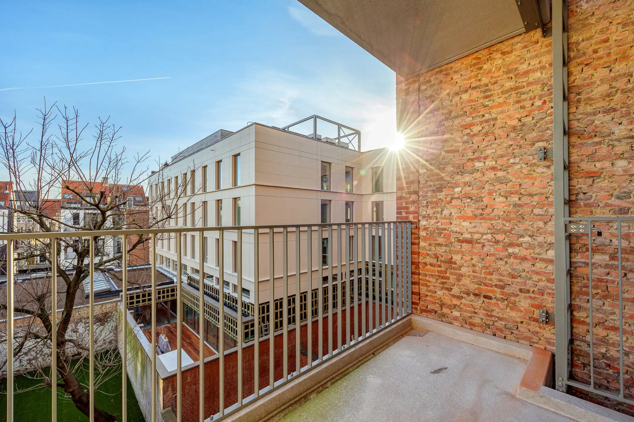 Nieuwbouw appartement met terras foto 9