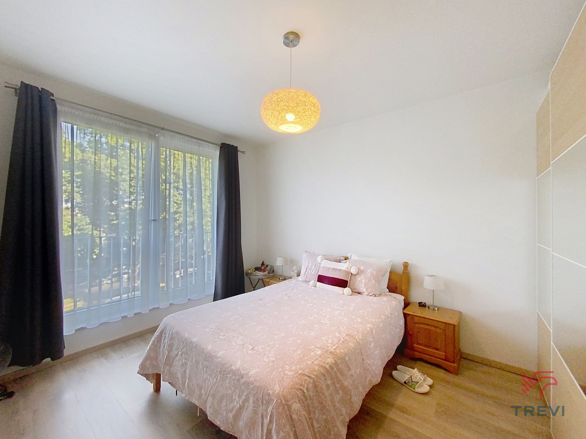 Mooi appartement met 2 slaapkamers en terras. foto 8