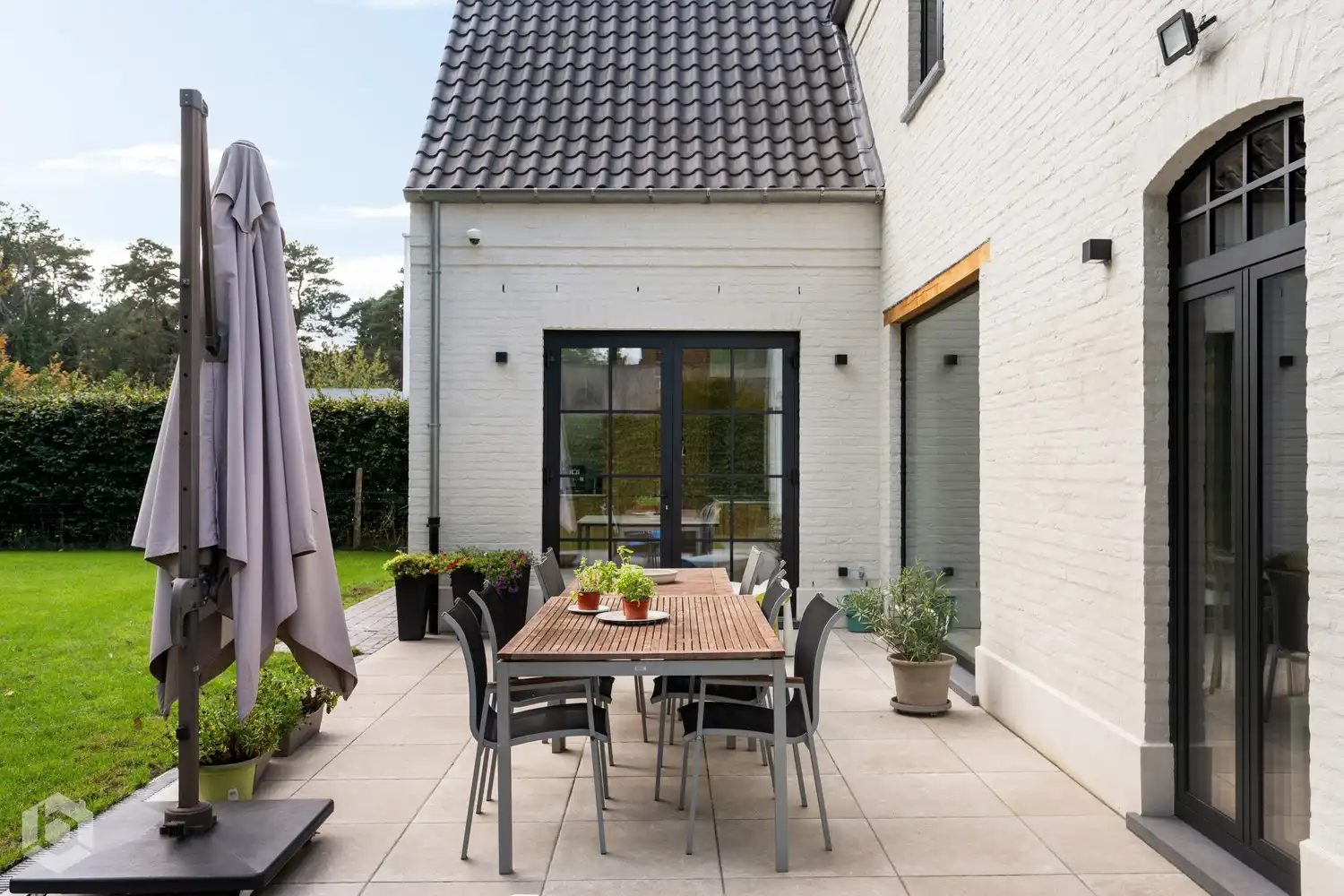 Luxe, energieneutrale villa met 5 slpkrs en prachtige tuin op top-locatie te Putte foto 3