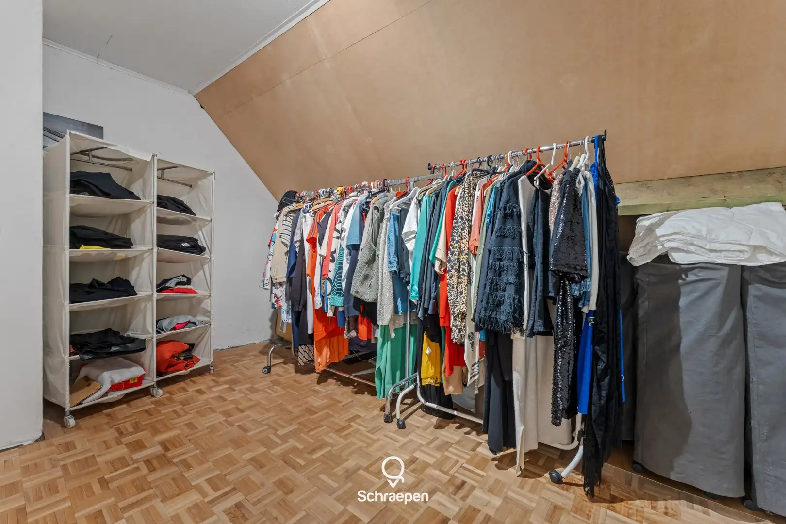 Ruime gezinswoning met 3 tot 4 slpks op wandelafstand van natuurgebied 'De Teut'! foto 19