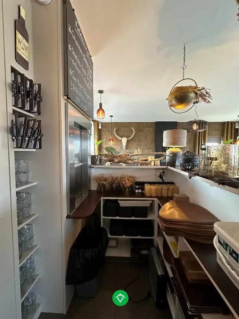 Combinatie wonen & werken: horecazaak met woonst in Eernegem foto 25