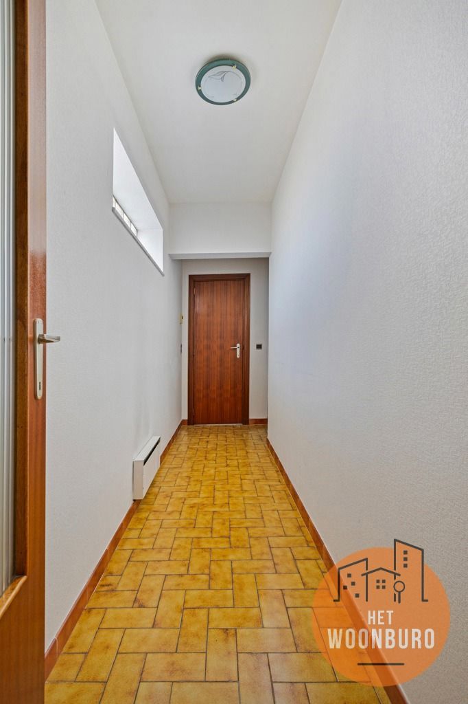 Goed gelegen appt met één slaapkamer, terras en kelder foto 7