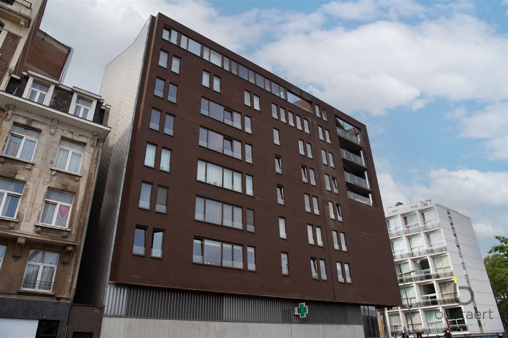 Lichtrijk hoekappartement met prachtig vergezicht over de stad + P foto 25