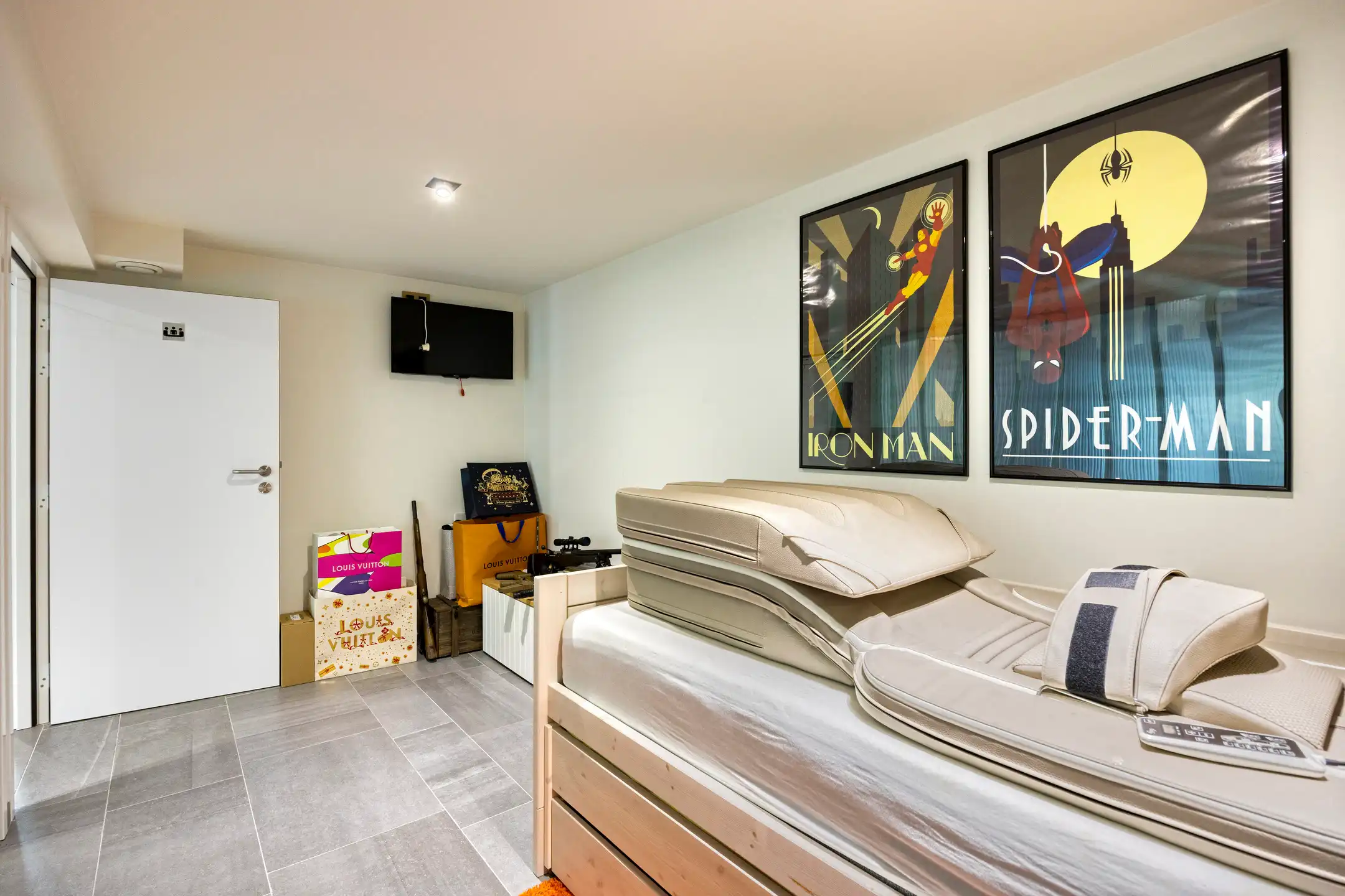 Exclusieve villa met zwembad foto 24