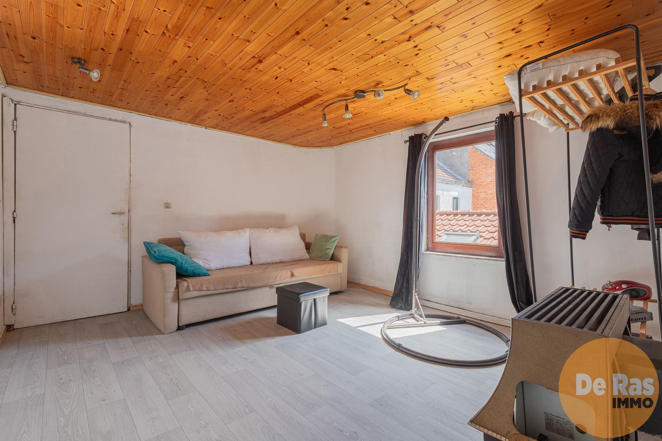 LEDE - Te renoveren woning met 5 kamers en tuin in centrum foto 21