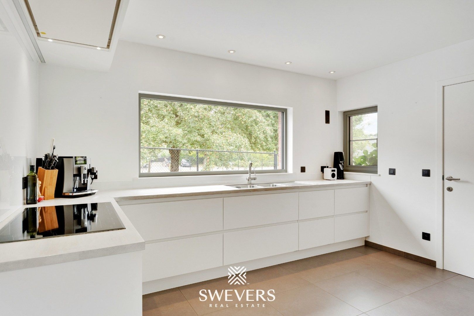 Gerenoveerde gezinswoning (EPC-label A) op zonovergoten perceel van 6a60 in doodlopende straat in Houthalen-Helchteren foto 10