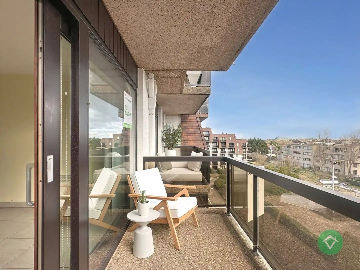 Lichtrijk 2-slaapkamerappartement op topligging op 100m van de zeedijk in Sint-Idesbald foto 19