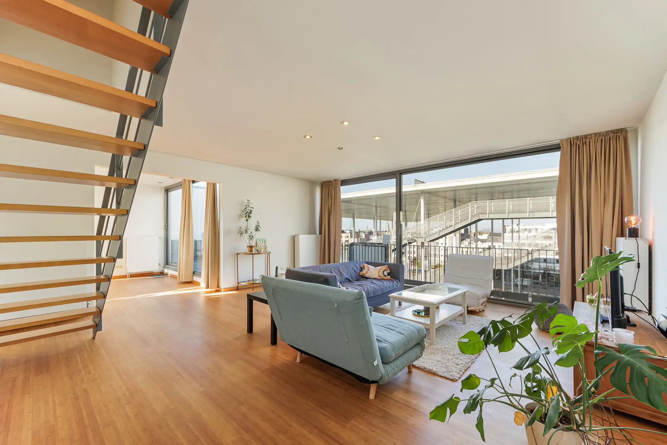 ANTWERPEN CENTRUM - Penthouse aan het Theaterplein foto 5