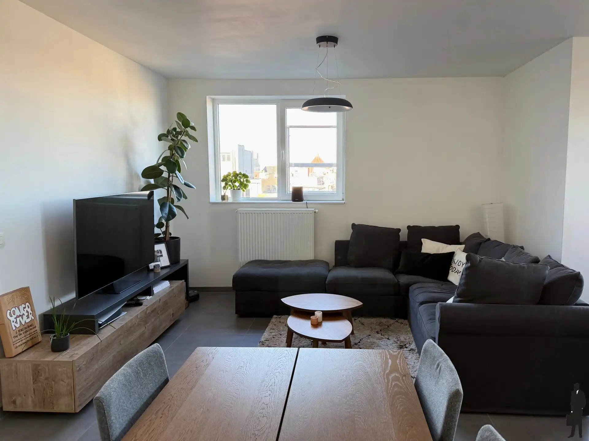 Lichtrijk 2-slaapkamerappartement met terras foto 6