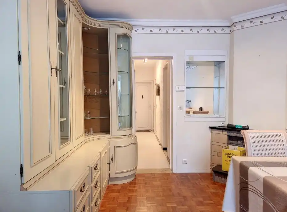 Gezellig 1-slaapkamerappartement met potentieel in Raversijde foto 7