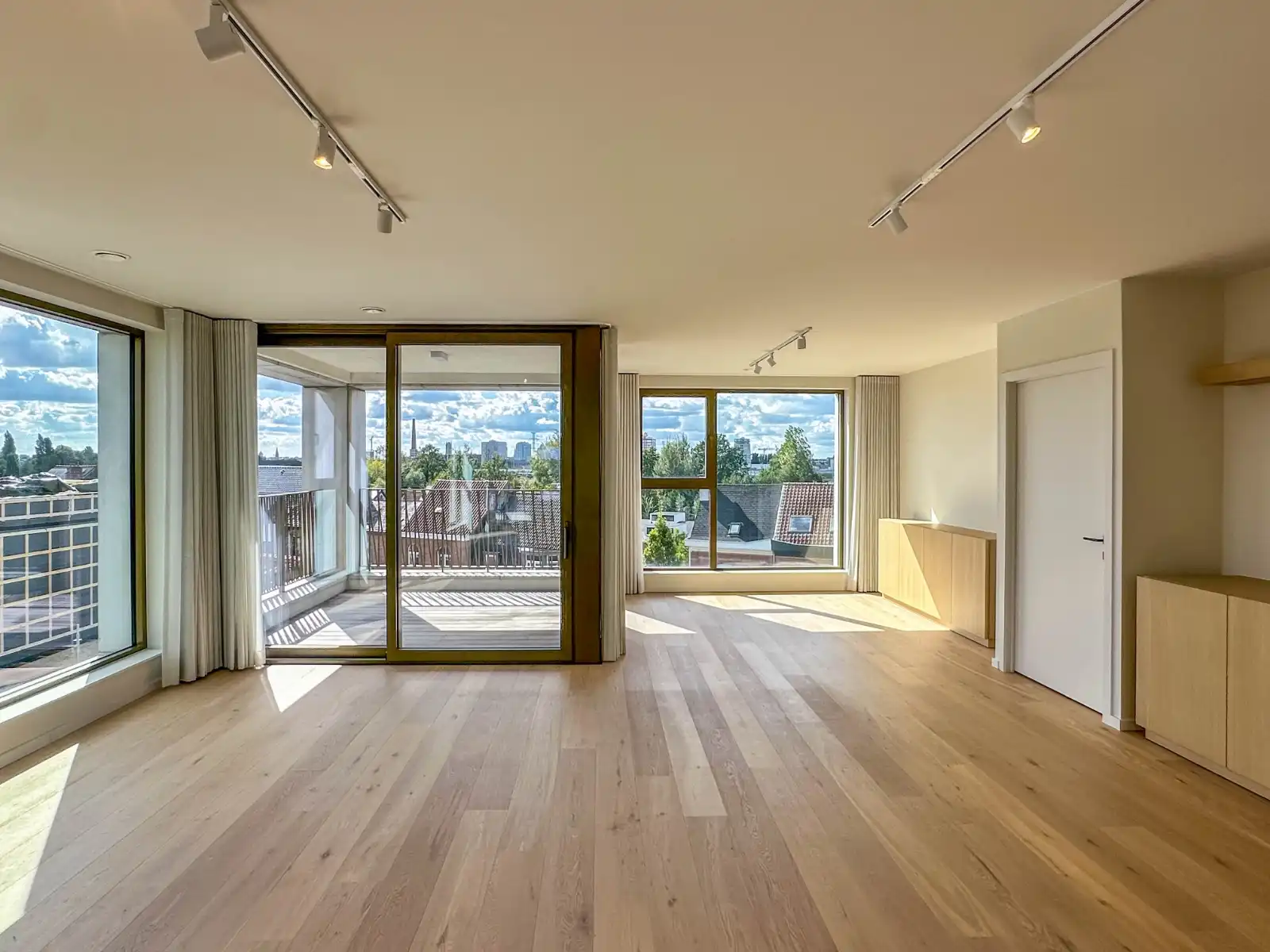 Exclusief penthouse (205m²) met 2 grote terrassen op toplocatie in Gent. foto 14