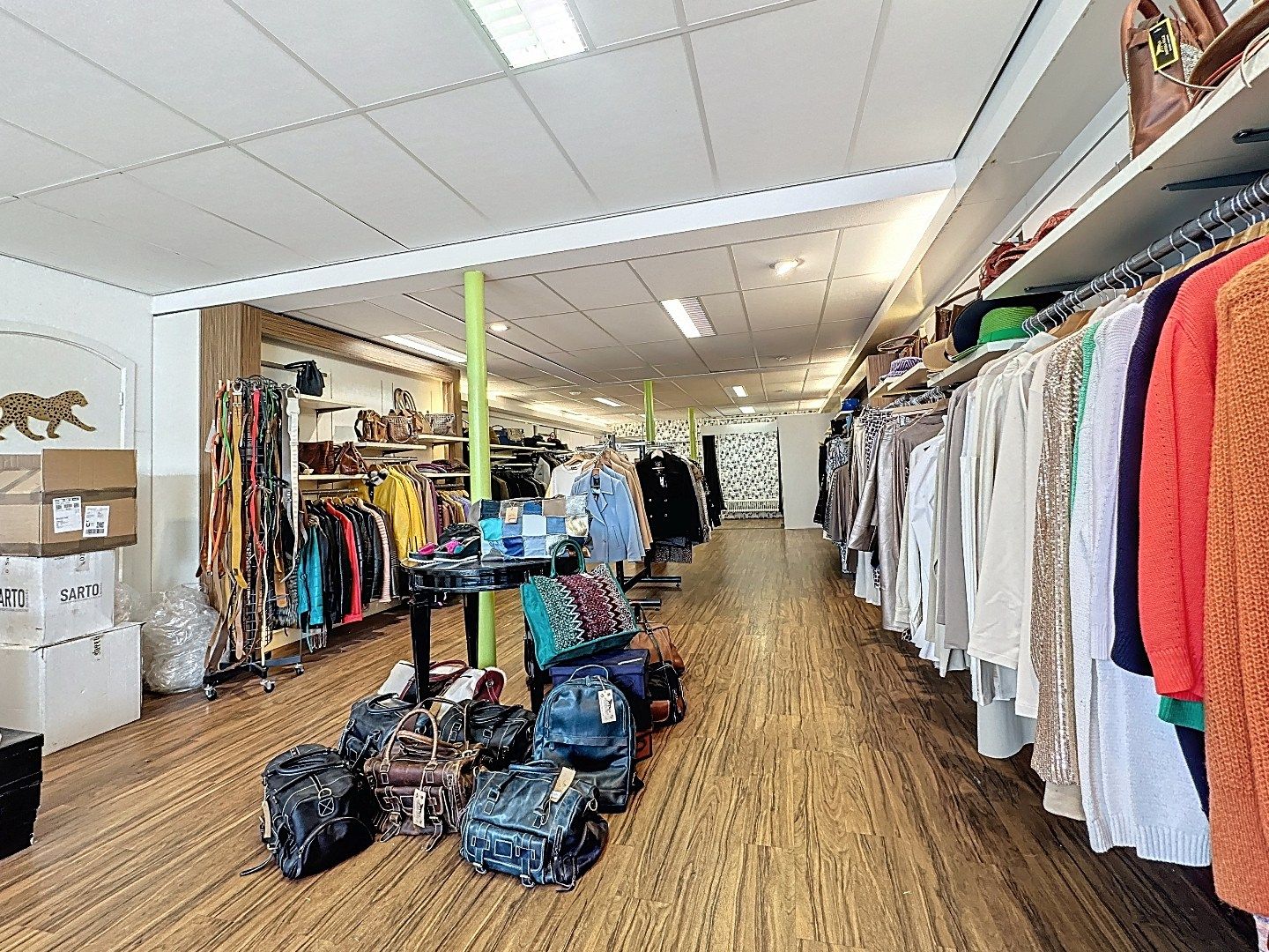 Te huur: Winkelpand met bovenwoning  foto 5