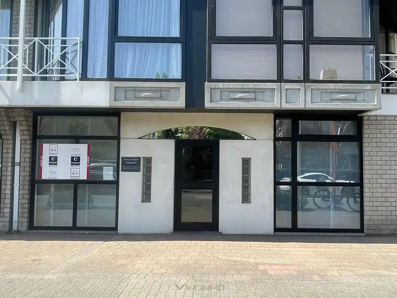 Centraal gelegen ruim appartement met 4 slaapkamers in hartje Knokke foto 2