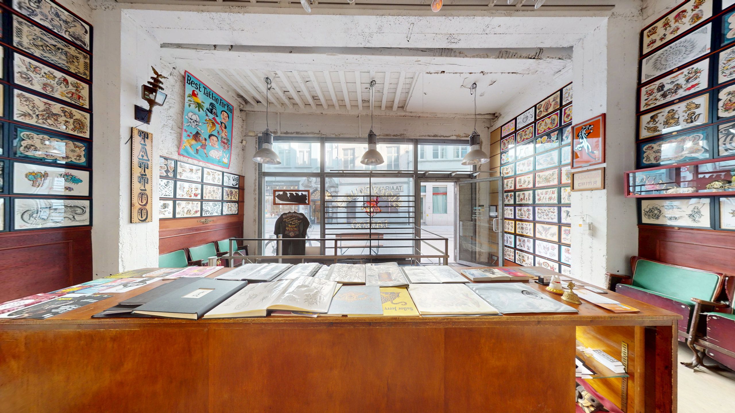 ANTWERPEN - winkelpand op toplocatie foto 4