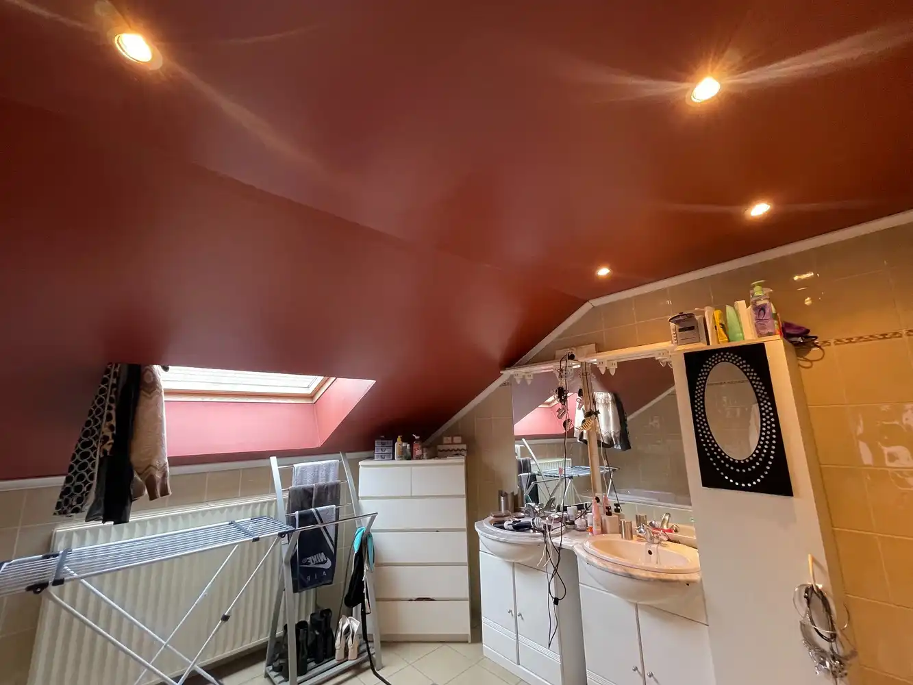 Rustig gelegen woning met koertje foto 14