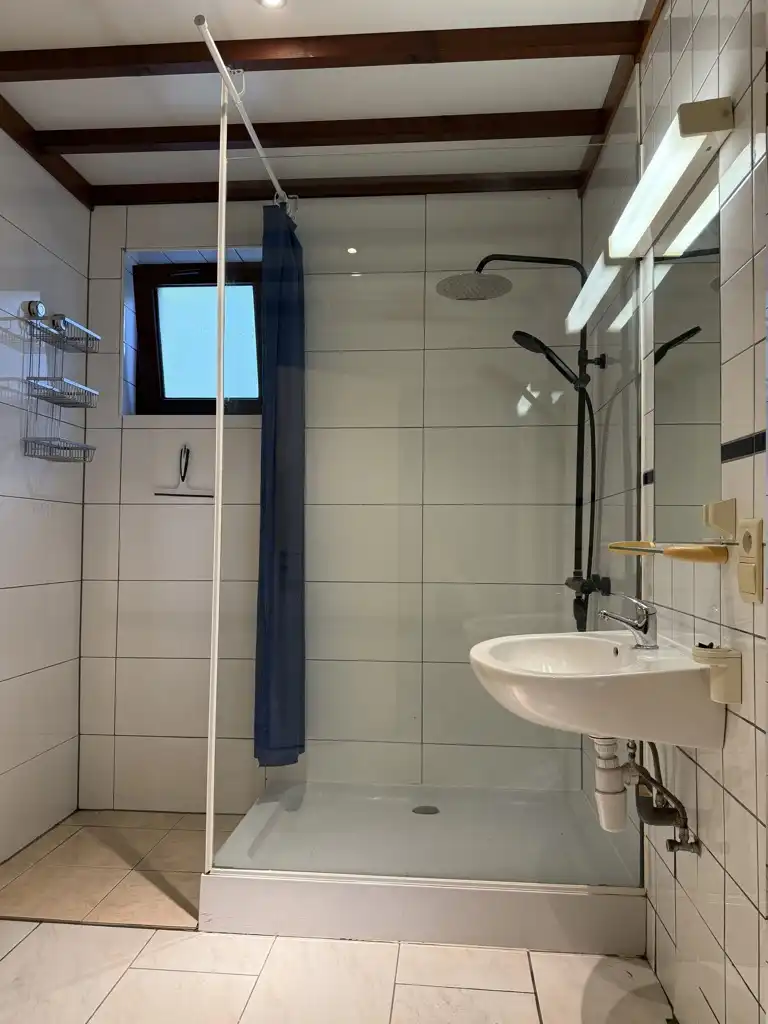 Unieke en landelijk gelegen chalet 2e verblijf foto 8