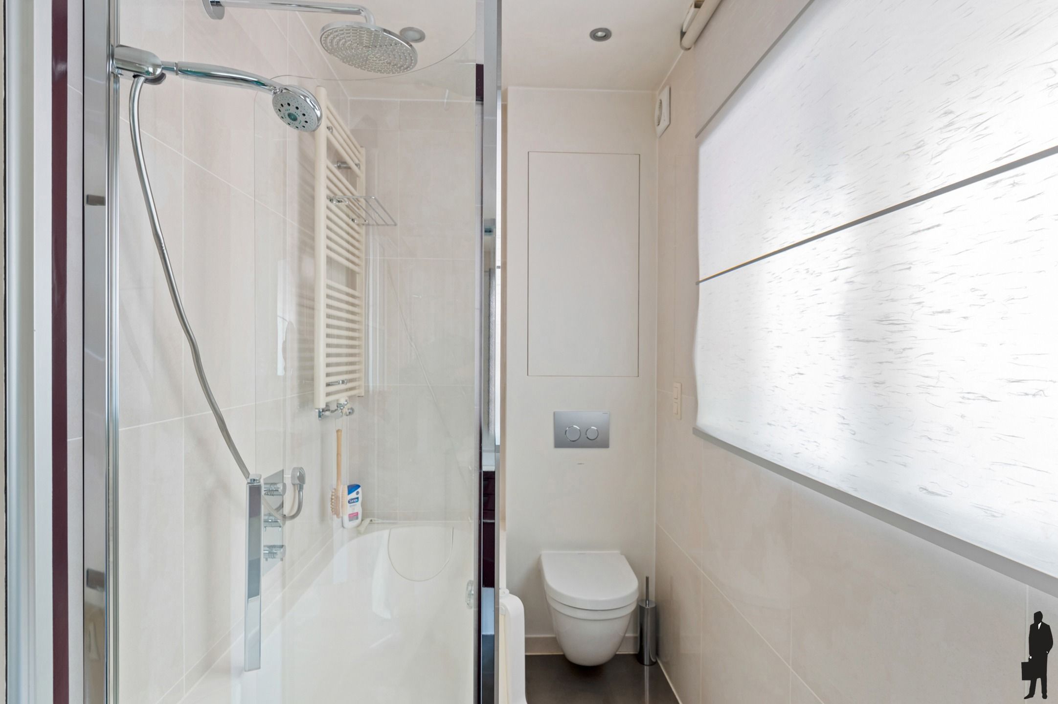 Uniek gelegen OB met volledige privacy en bijgebouwen foto 16