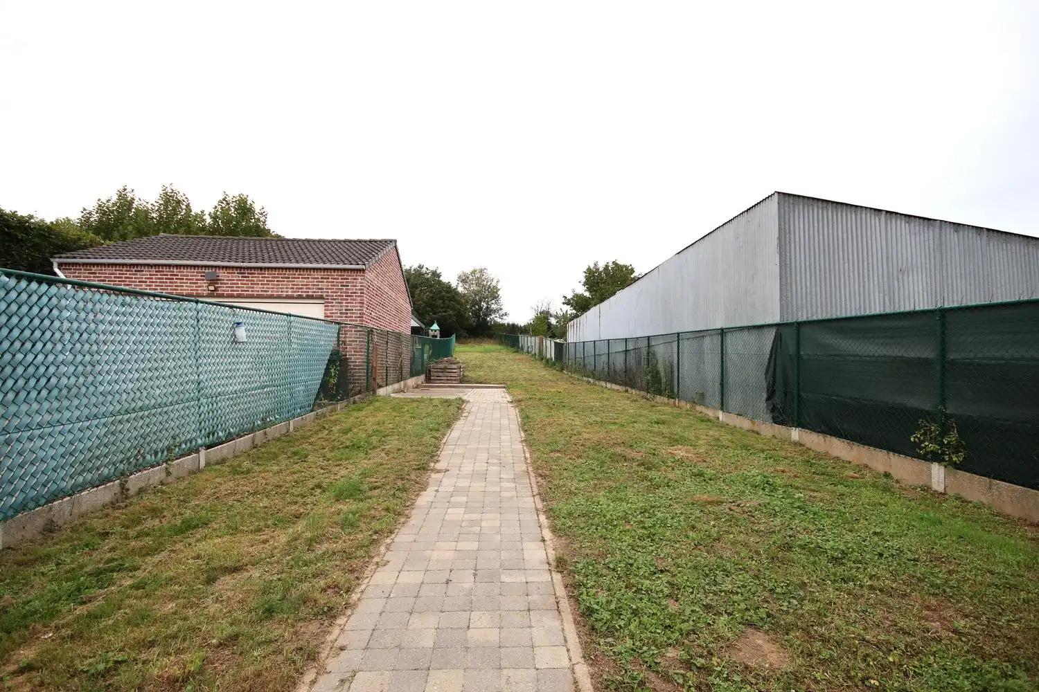 Ruime, lichtrijke woning met grote tuin in Mechelen-Bovelingen foto 14