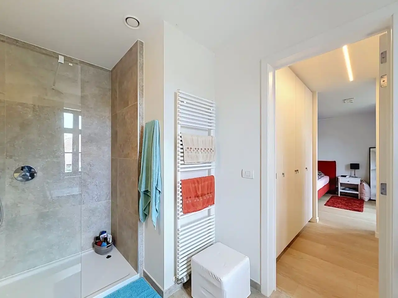 Ruime halfopen, quasi nieuwbouw woning op rustige ligging in het pittoreske Ramskapelle foto 26