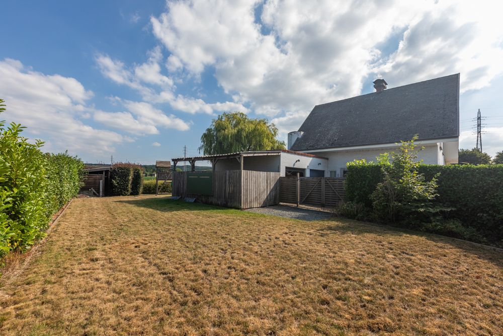 Villa met dubbele garage op interessante ligging foto 19