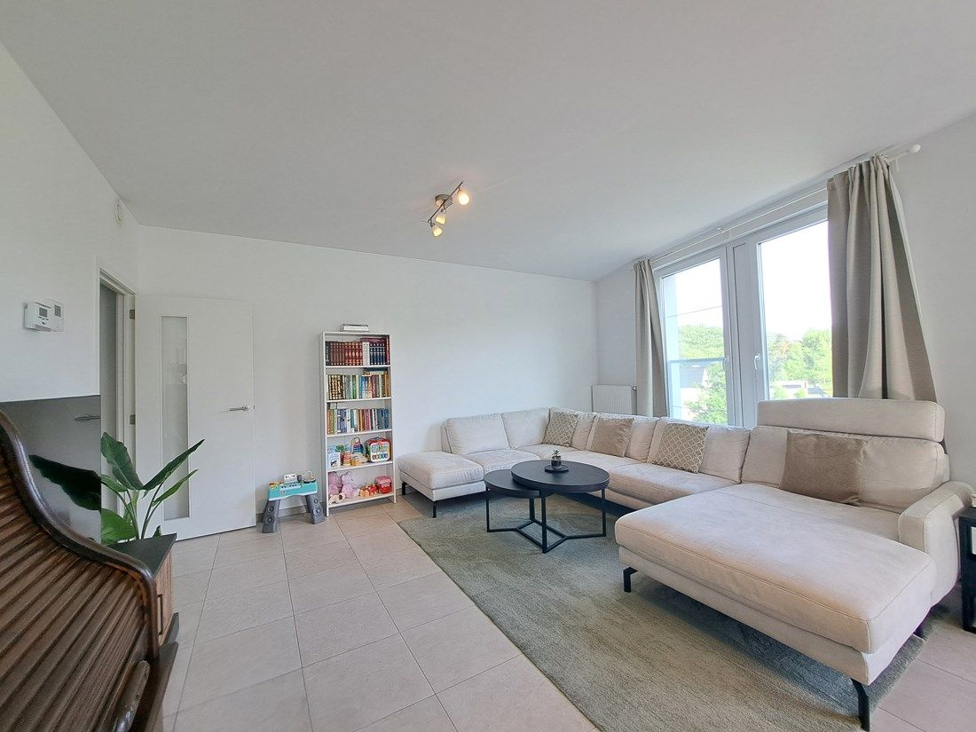 Mooi appartement op de 2de verdieping te Genk foto 8