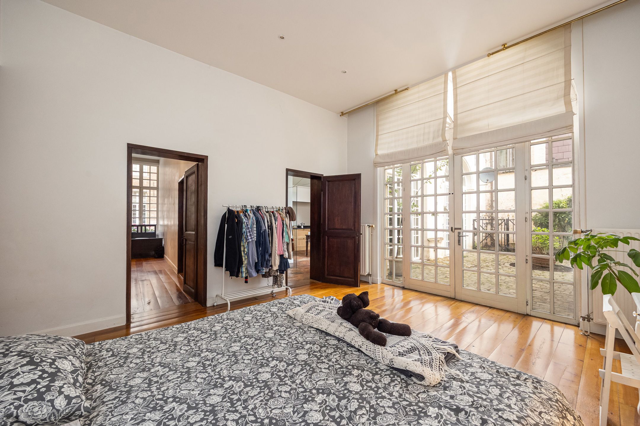 ANTWERPEN CENTRUM -  Gelijkvloers appartement met stadstuin. foto 5
