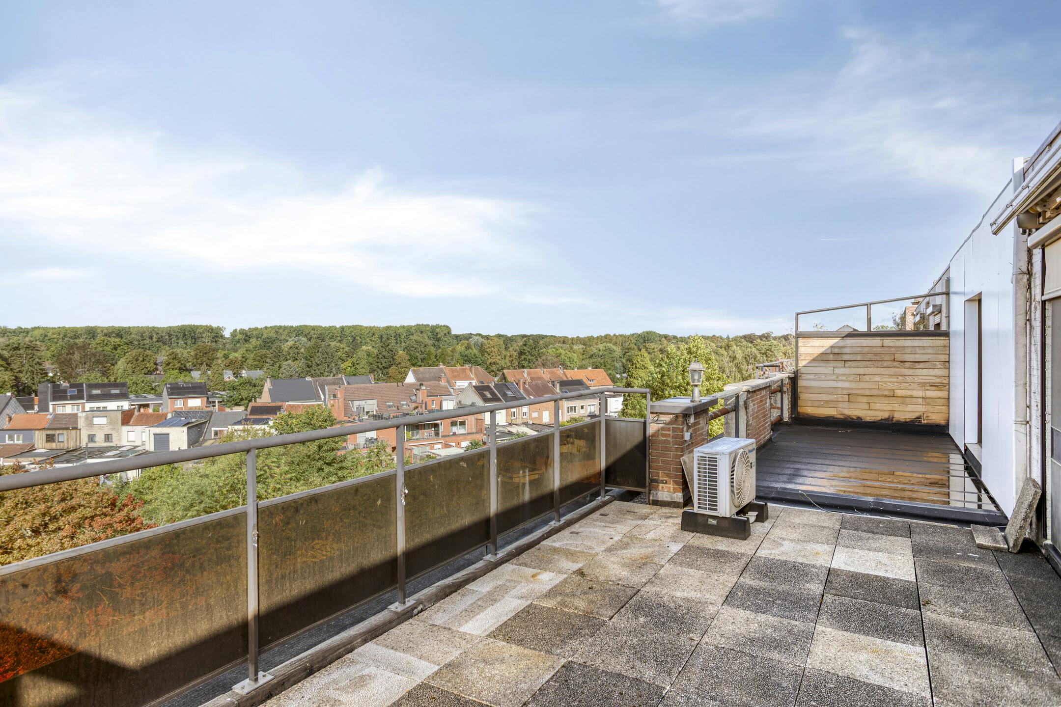 Uniek dakappartement met ruim terras te koop in Schoten foto 17