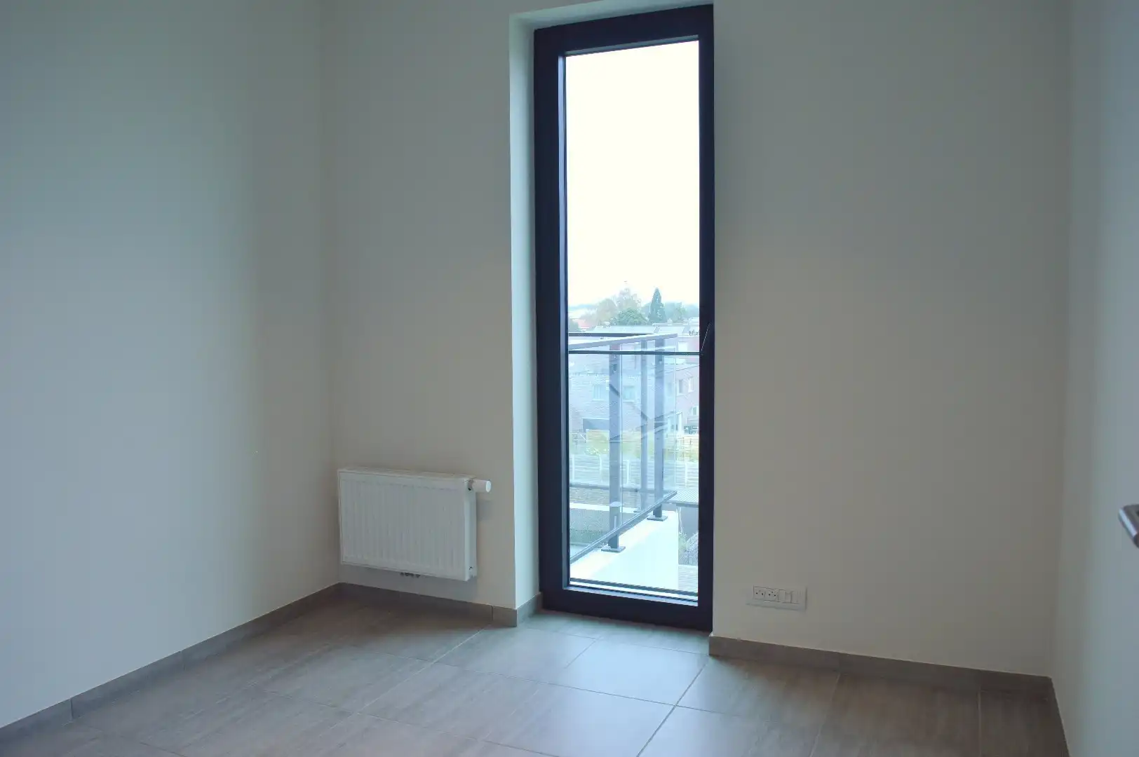 Prachtig appartement aan Kanaal Bossuit-Kortrijk te Harelbeke  foto 8